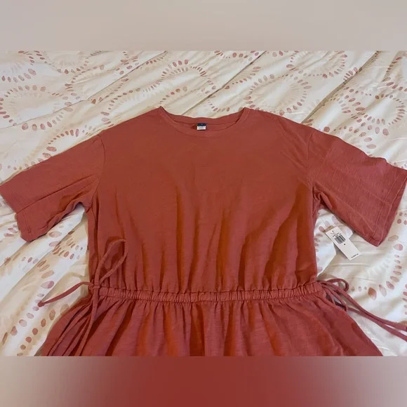 Old Navy - Picture 4 of 4